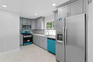 87 Bellwood Ave, South Setauket, NY 11720 - Photo 13