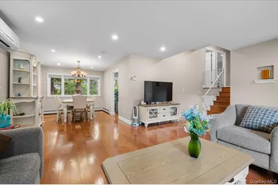 21 Mellow Lane, Jericho, NY 11753 - Photo 7