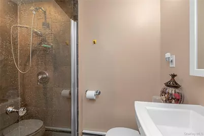 80 Rosalie Court, East Meadow, NY 11554 - Photo 13