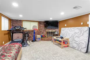 80 Rosalie Ct, East Meadow, NY 11554 - Photo 21