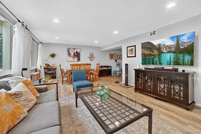 1504 Fox Glen Drive, Hartsdale, NY 10530 - Photo 7