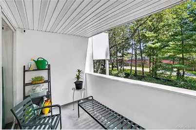 1504 Fox Glen Drive, Hartsdale, NY 10530 - Photo 25