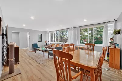 1504 Fox Glen Drive, Hartsdale, NY 10530 - Photo 9