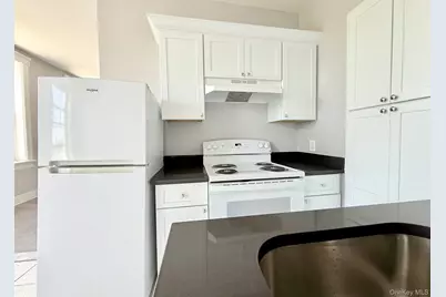 132 W Boston Post Road #5, Mamaroneck, NY 10543 - Photo 9