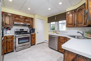 2989 Grand Blvd, Baldwin, NY 11510 - Photo 11