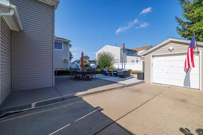 2989 Grand Boulevard, Baldwin, NY 11510 - Photo 3