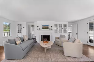 2 Strongs Ln, Water Mill, NY 11976 - Photo 9