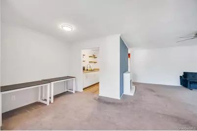 63 Richmond Boulevard #4B, Ronkonkoma, NY 11779 - Photo 9