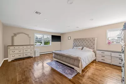 6-8 Clime Court, Saint James, NY 11780 - Photo 17