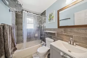 68 Clime Ct, Saint James, NY 11780 - Photo 45