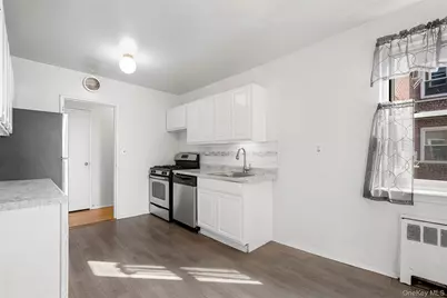 279 N Broadway #6T, Yonkers, NY 10701 - Photo 9