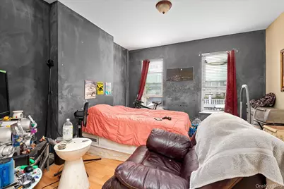 285 Lincoln Avenue, Brooklyn, NY 11208 - Photo 19