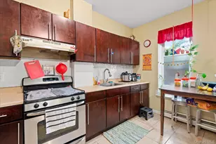 285 Lincoln Ave, Brooklyn, NY 11208 - Photo 17