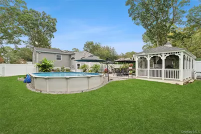 53 Timber Drive, Calverton, NY 11933 - Photo 17