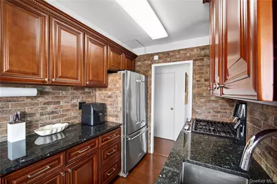 33-65 14th Street #11A, Astoria, NY 11106 - Photo 9