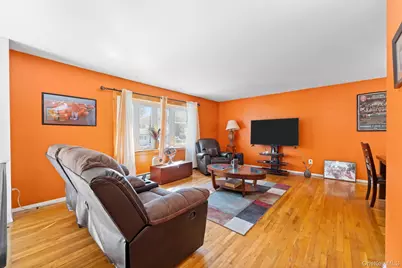 57 Benburb Street, Amityville, NY 11701 - Photo 9