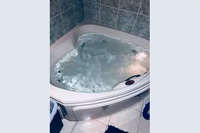 10 Basswood Place, Melville, NY 11747 - Photo 19