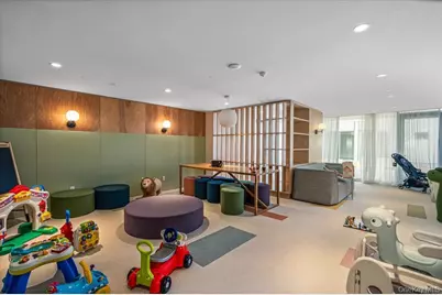 13336 37 Avenue #11H, Flushing, NY 11354 - Photo 17