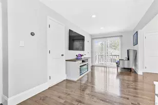 2 Amherst Ln, Smithtown, NY 11787 - Photo 17