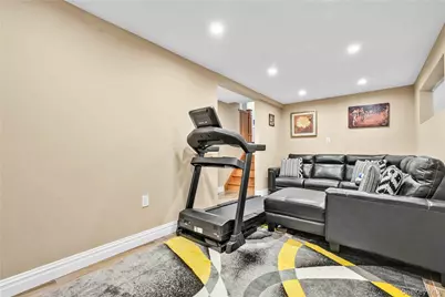 2 Amherst Lane, Smithtown, NY 11787 - Photo 23