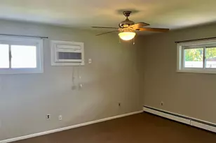 17 Rural Ln, Levittown, NY 11756 - Photo 7