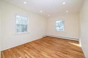 101 Stuart Ave, Malverne, NY 11565 - Photo 15