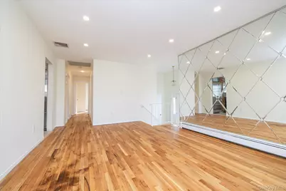 101 Stuart Avenue, Malverne, NY 11565 - Photo 3