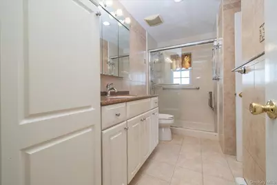 101 Stuart Avenue, Malverne, NY 11565 - Photo 19