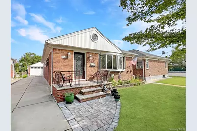 5635 174th Street, Fresh Meadows, NY 11365 - Photo 3