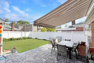 56-35 174th St, Fresh Meadows, NY 11365 - Photo 23