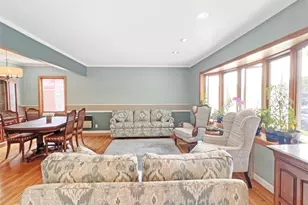 56-35 174th St, Fresh Meadows, NY 11365 - Photo 5