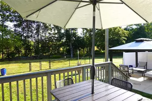 151 Rothenburgh Rd, Poughkeepsie, NY 12603 - Photo 17