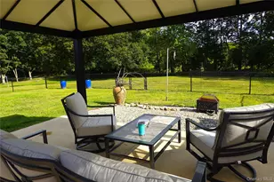 151 Rothenburgh Rd, Poughkeepsie, NY 12603 - Photo 7