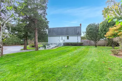 18 Alanson Lane, Hampton Bays, NY 11946 - Photo 25