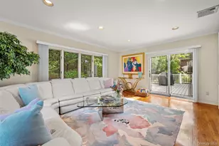 23 Parkside Dr, Great Neck, NY 11021 - Photo 17