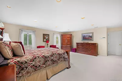 23 Parkside Drive, Great Neck, NY 11021 - Photo 31