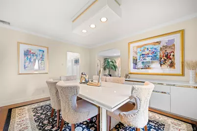 23 Parkside Drive, Great Neck, NY 11021 - Photo 11