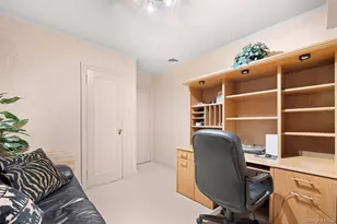 23 Parkside Dr, Great Neck, NY 11021 - Photo 25