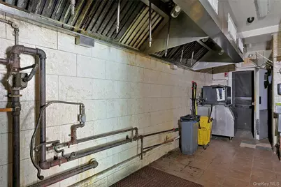 162 Main Street, Nyack, NY 10960 - Photo 15