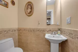 10 Field Ave, Hicksville, NY 11801 - Photo 13