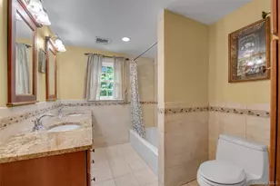 10 Field Ave, Hicksville, NY 11801 - Photo 21