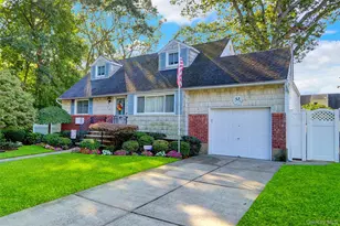 142 N Chestnut St, Massapequa, NY 11758 - Photo 3