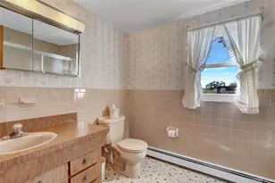 142 N Chestnut St, Massapequa, NY 11758 - Photo 19