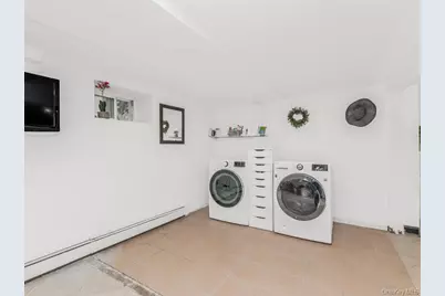 2398 Centre Avenue, Bellmore, NY 11710 - Photo 15