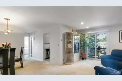 16 Fair Harbor Drive #16, Patchogue, NY 11772 - Photo 7