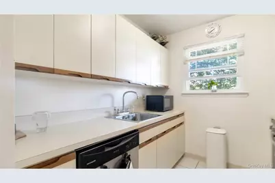 16 Fair Harbor Drive #16, Patchogue, NY 11772 - Photo 15