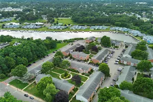 16 Fair Harbor Dr, Patchogue, NY 11772 - Photo 27