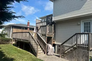 311 Riviera Pkwy, Lindenhurst, NY 11757 - Photo 37