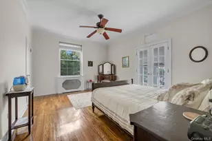 68-10 108th St, Forest Hills, NY 11375 - Photo 13