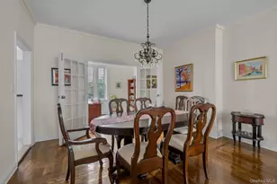 68-10 108th St, Forest Hills, NY 11375 - Photo 7